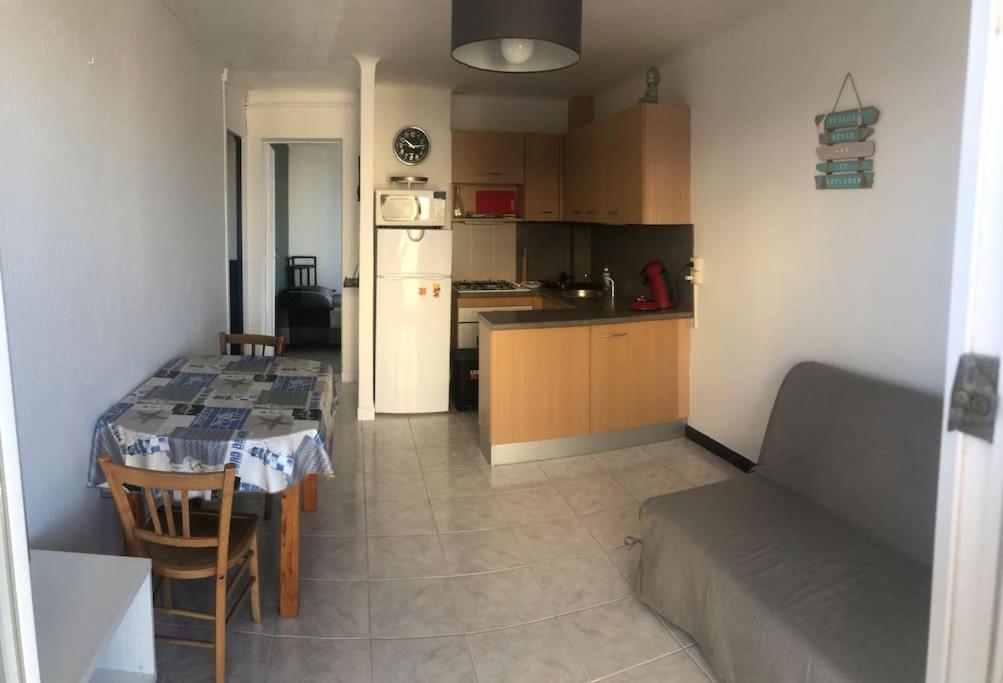 פאלאבה-לה-פלו Situation Ideale F2, 2 Eme Ligne,Climatise, Plage מראה חיצוני תמונה